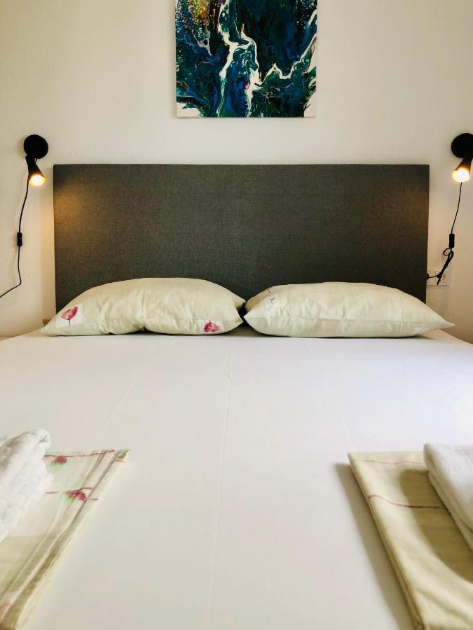 Villa Dani Sea & Pool Apartments Trogir Dış mekan fotoğraf
