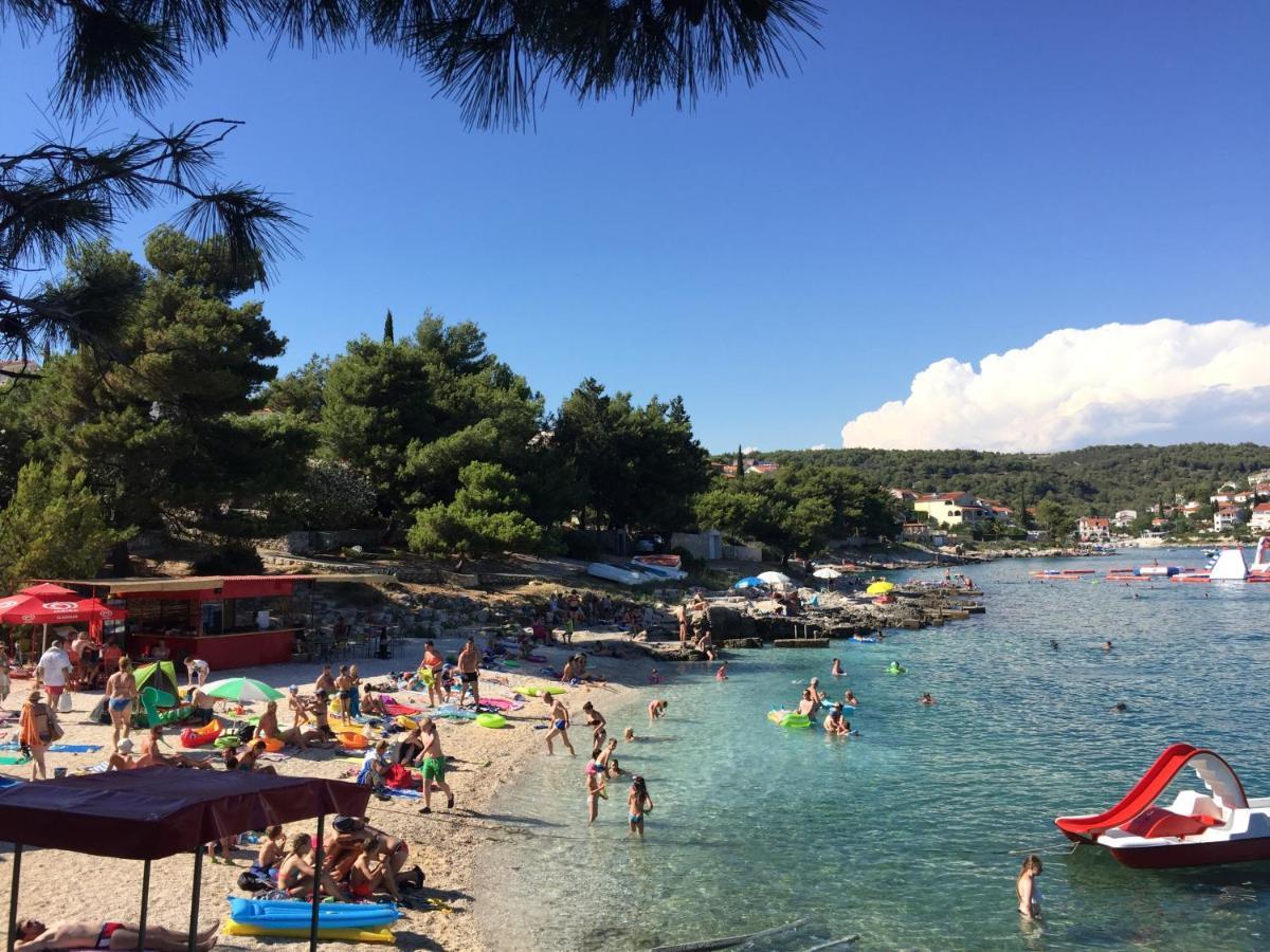 Villa Dani Sea & Pool Apartments Trogir Dış mekan fotoğraf