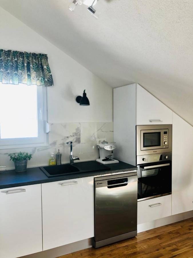 Villa Dani Sea & Pool Apartments Trogir Dış mekan fotoğraf